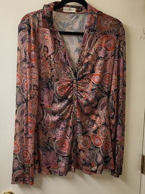 NWOT Carina Mesh Top in Black Sketch Paisley, Large